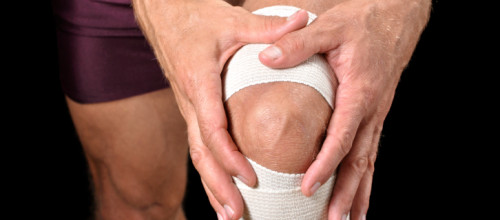 Repairing Your Injured Knee: Therapy or Surgery?